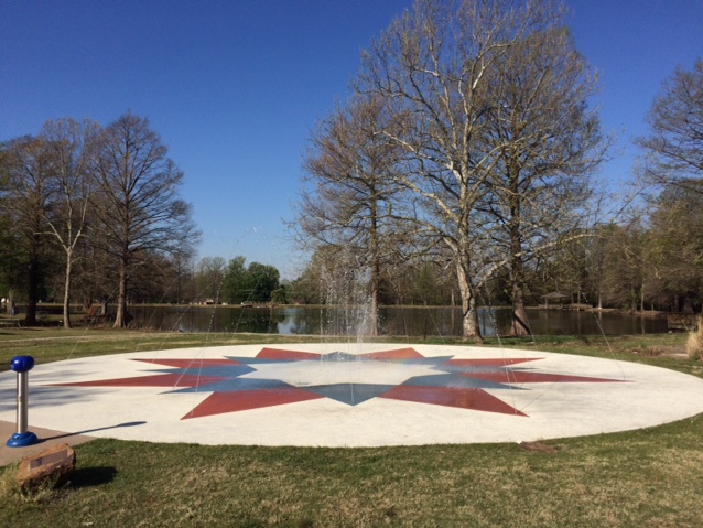 Official photo of Honor Heights Park splash pad.