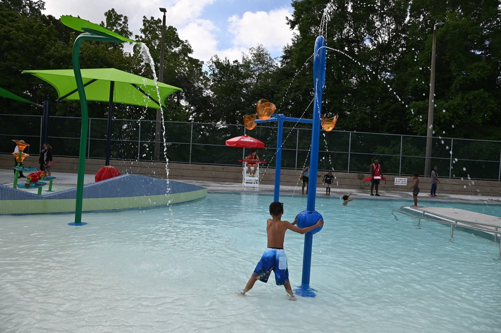 Joy Park Community Center Splash Pad gallery image 1