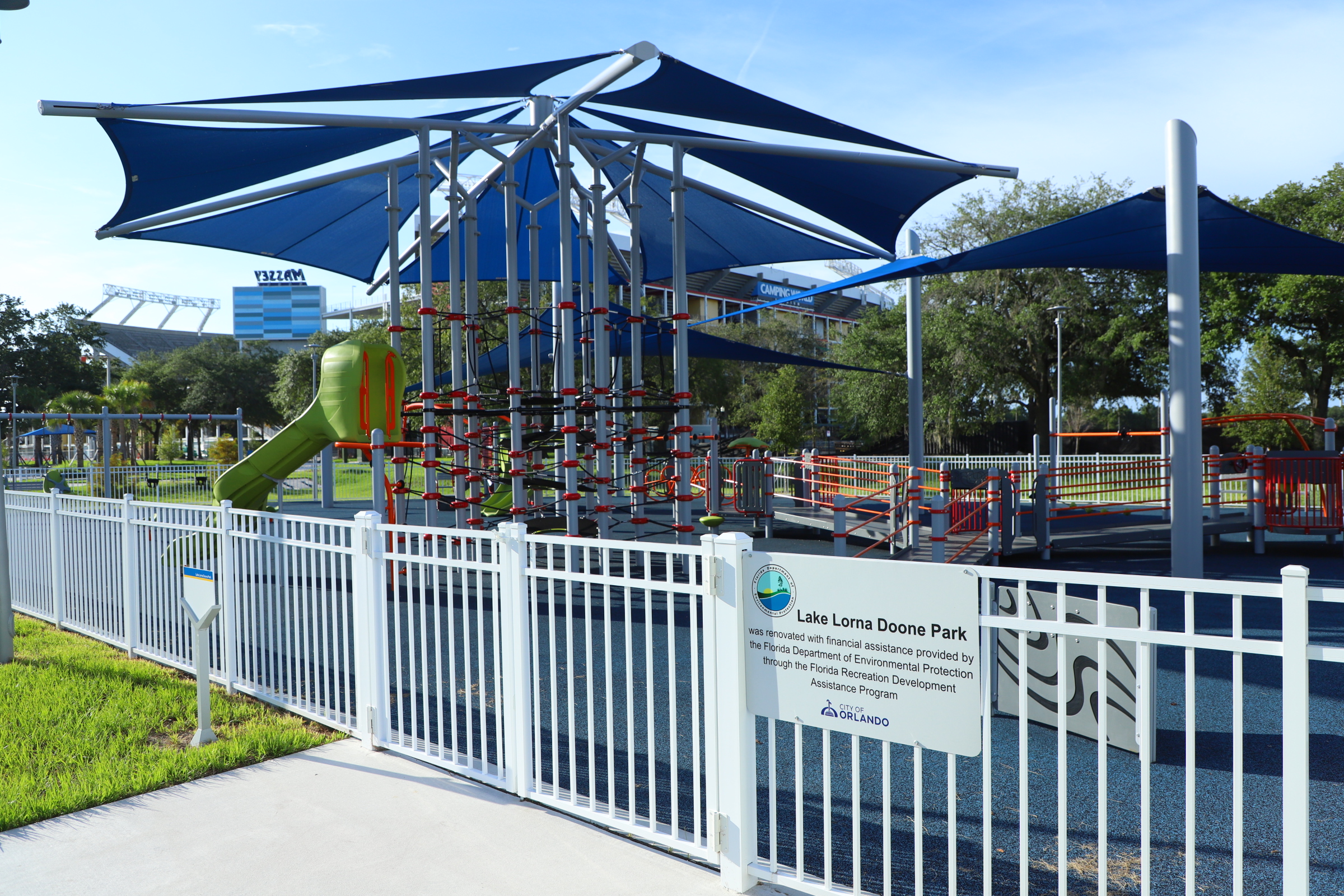 Additional playground view at Lake Lorna Doone Park.