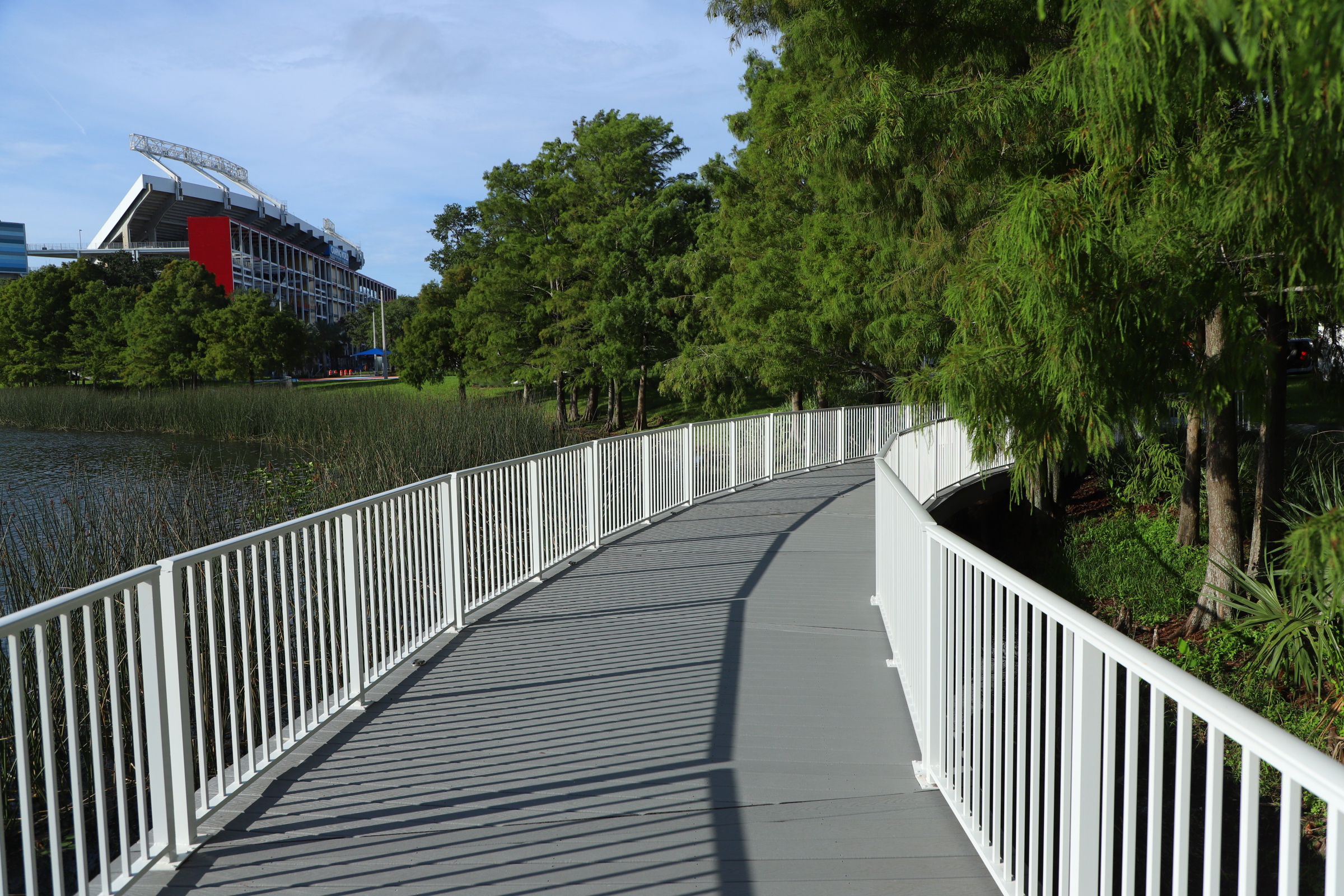 Walking path at Lake Lorna Doone Park.