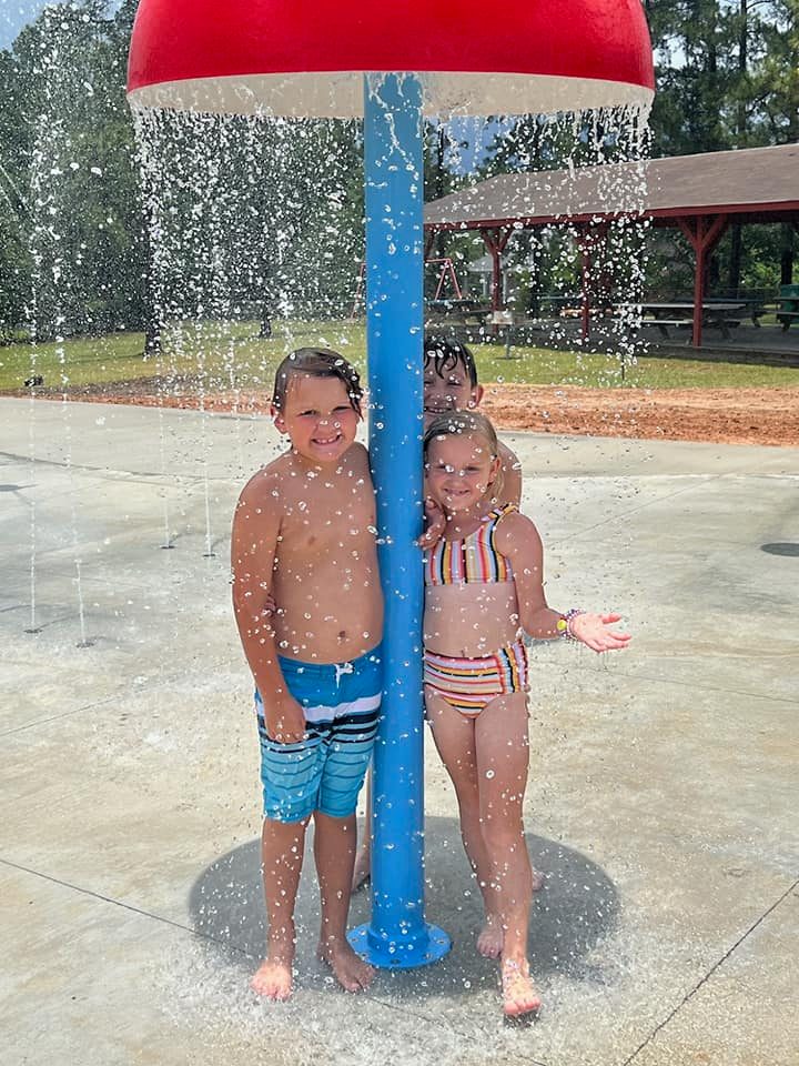 Splash pad area inside Leesville Municipal Park.