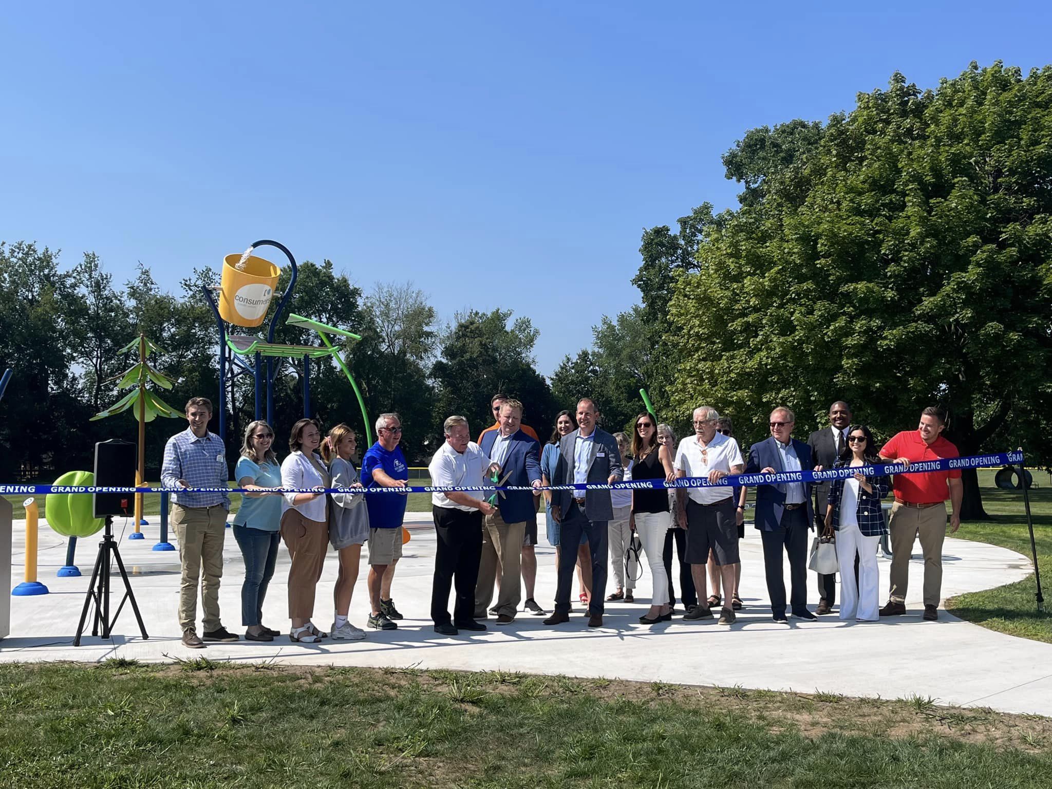 Maple Hill Splash Pad overview image.