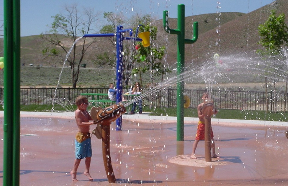 Horse-themed water sprayers at Melio Gaspari Splash Park.