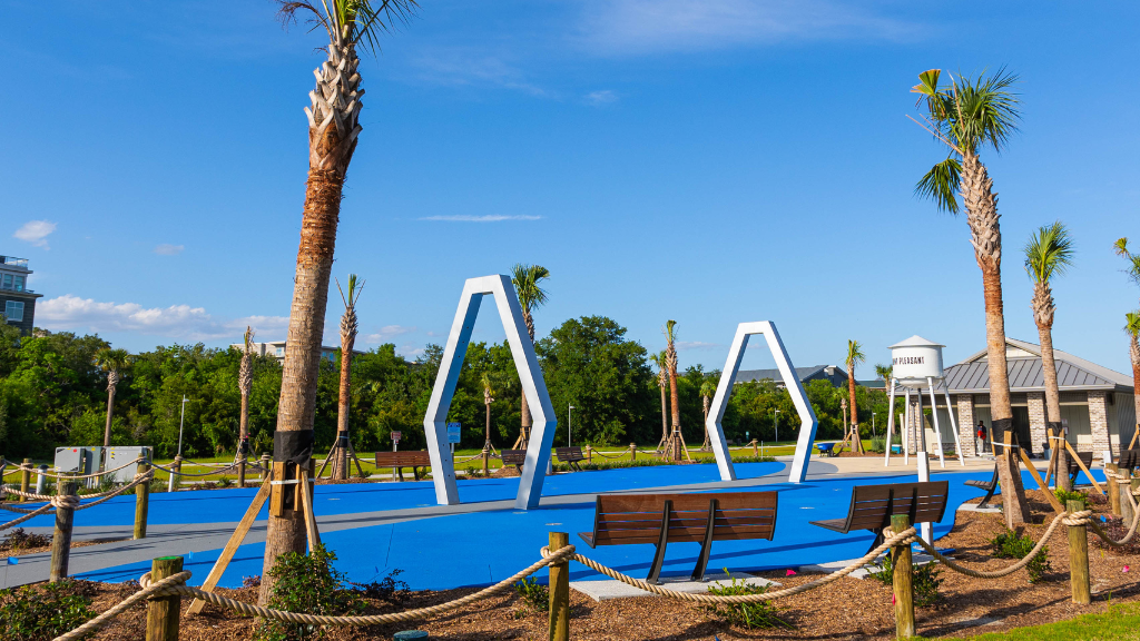 Another angle of Mount Pleasant Splash Pad in the waterfront park setting.
