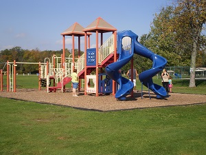 Photo from Oppenheim Park page used with the county park rules section.