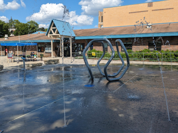 Wide view of the Phelps Park splash pad.