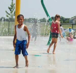 Prairie Point Splash Pad play area in Oswego.
