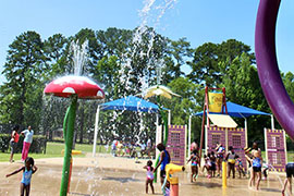 Family splash area at Shiloh Splash Park in Brandon.