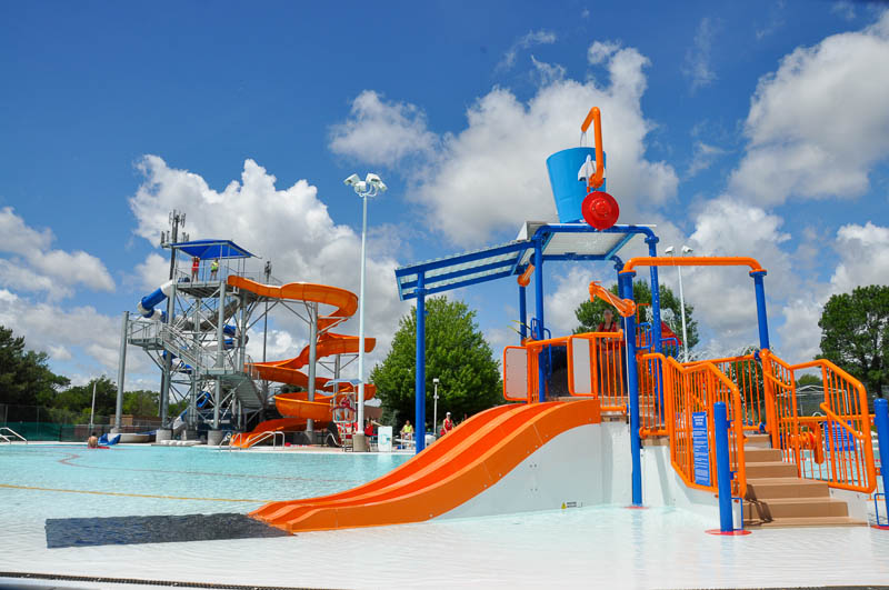 Another official pool view at Star City Shores.