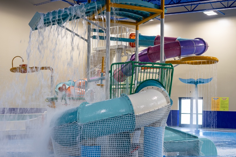 Wide view of The Alaska Club South splash park.
