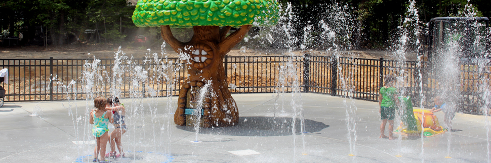 Spray park feature area at Twin Hickory Park.