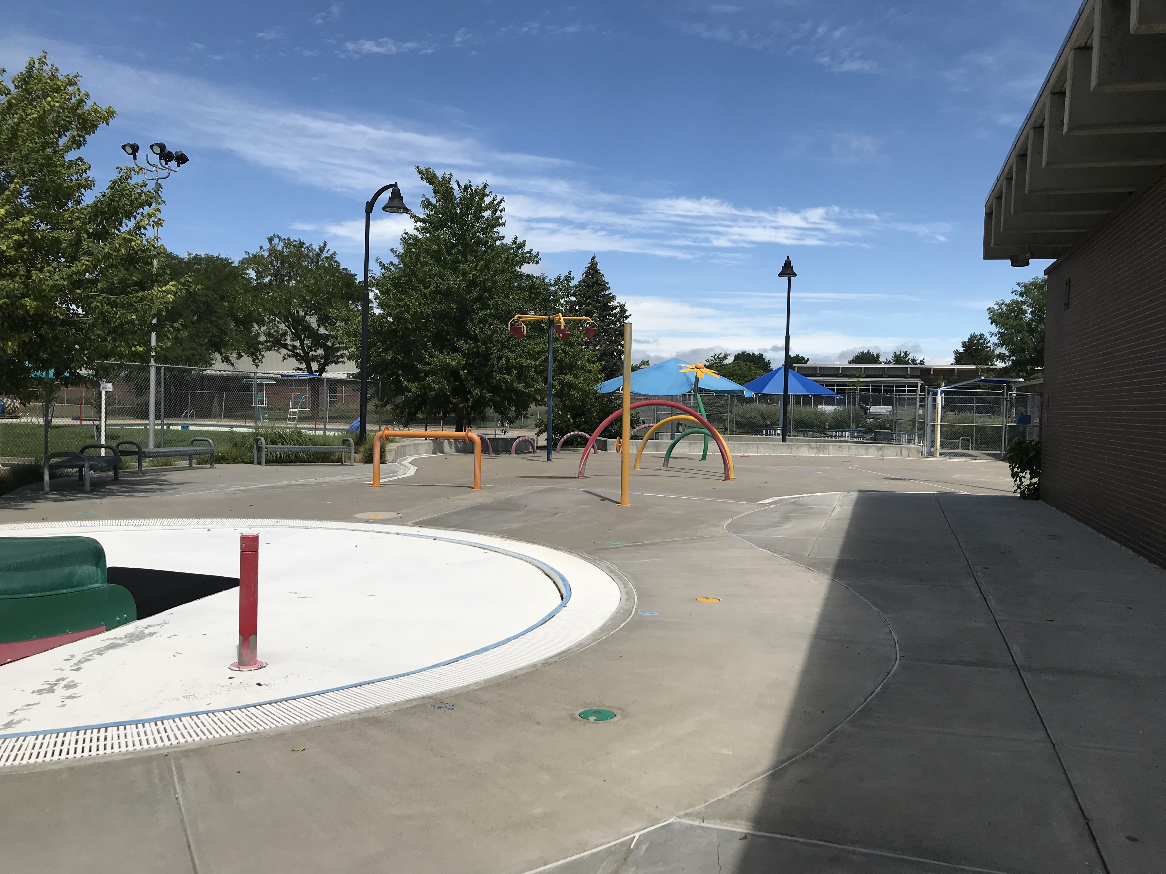 Additional spray area photo at Woods Pool.